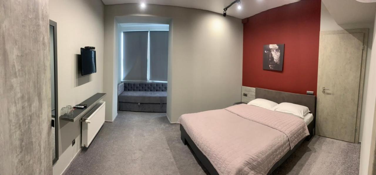 Red Cube Hotel Kamyanets-Podilski Dış mekan fotoğraf